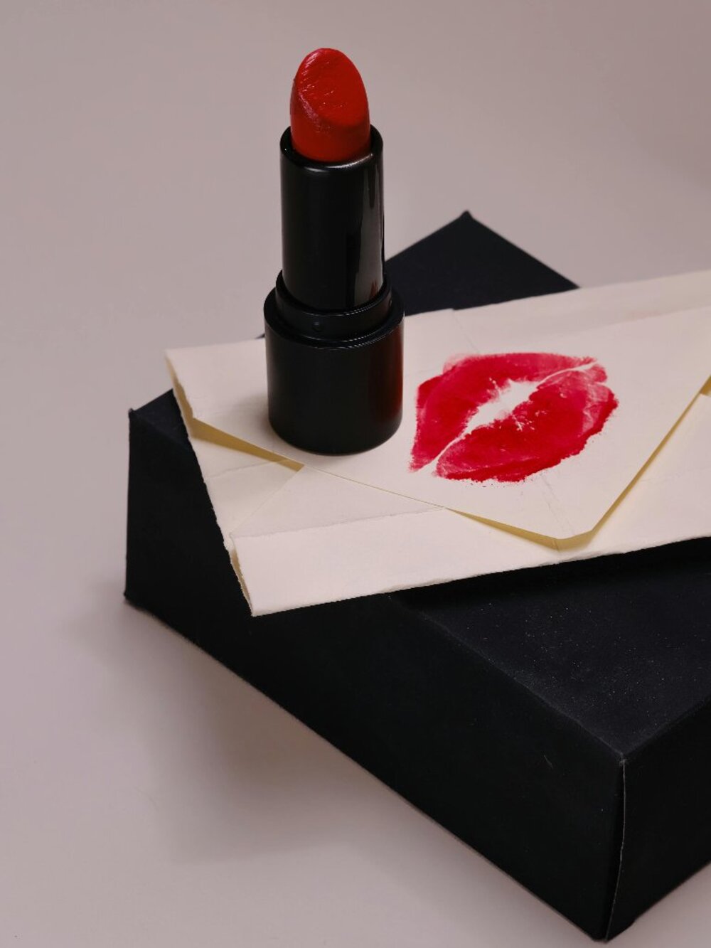 Dark Kisses B&BW type Scented Wax Melts